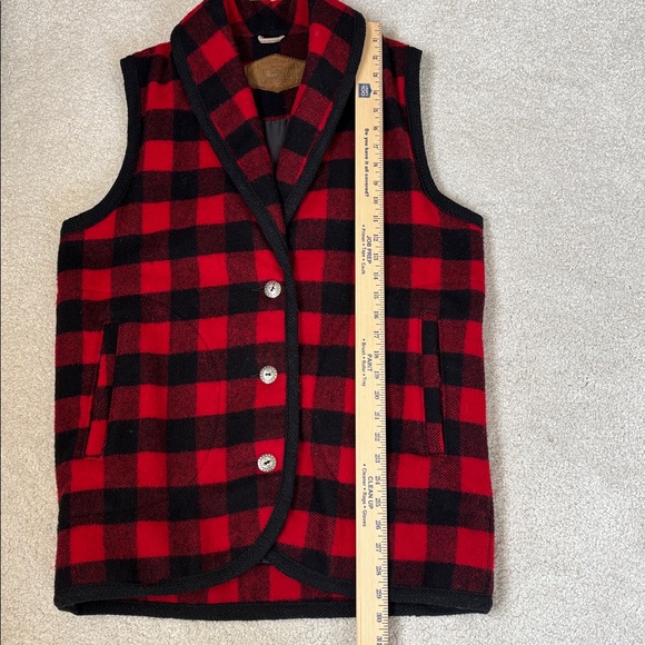 Vintage Woolrich Wool Buffalo Plaid Lined Vest USA Red Black Button Mens Medium - Picture 9 of 11